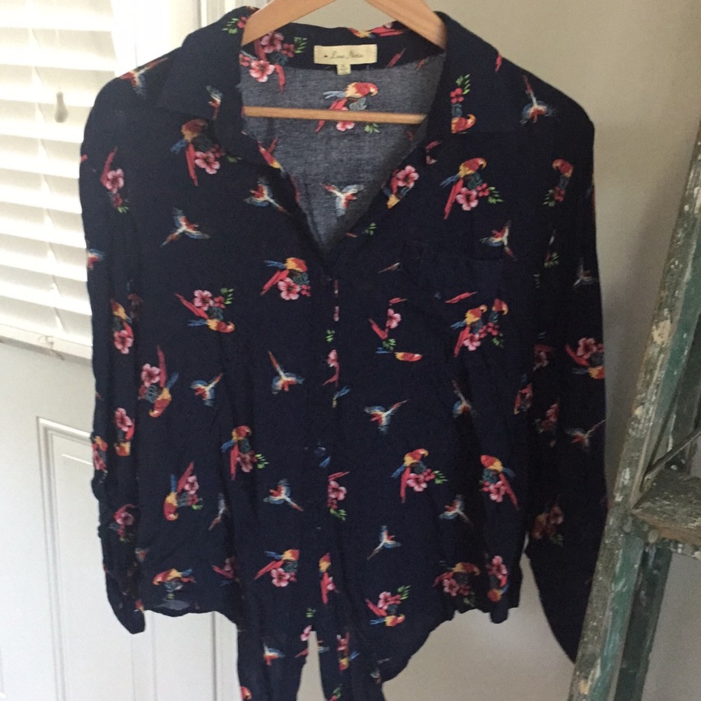 Parrot top